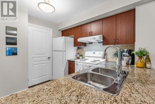 703 - 32 Clegg Road, Markham, ON - Indoor Photo Showing Kitchen With Double Sink