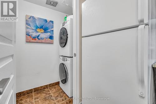 703 - 32 Clegg Road, Markham, ON - Indoor Photo Showing Laundry Room