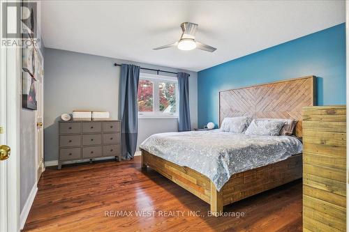 1502 Streamside Court, Pickering, ON - Indoor Photo Showing Bedroom