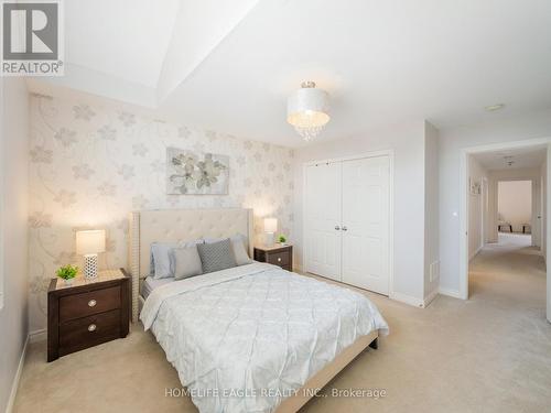 34 Brookview Drive, Bradford West Gwillimbury, ON - Indoor Photo Showing Bedroom