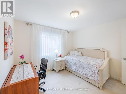 34 Brookview Drive, Bradford West Gwillimbury, ON - Indoor Photo Showing Bedroom