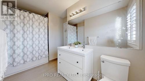 6017 Osprey Boulevard, Mississauga, ON - Indoor Photo Showing Bathroom