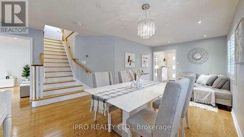 6017 Osprey Boulevard, Mississauga, ON - Indoor Photo Showing Dining Room