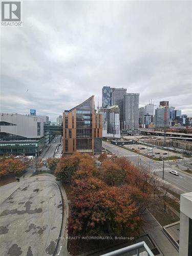 839 - 15 Merchants' Wharf Street, Toronto, ON - Outdoor With View