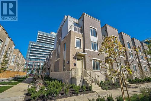 Th104 - 10 Almond Blossom Mews S, Vaughan, ON - Outdoor With Facade