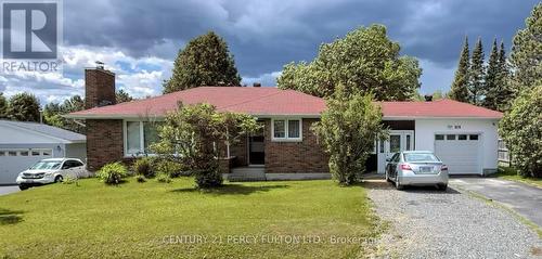 37 Birch Crescent, Temagami, ON - Outdoor