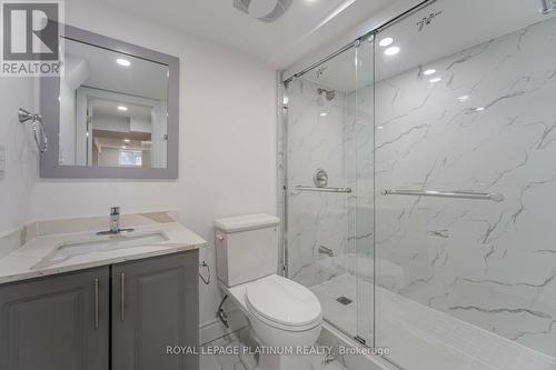 31 Garside Avenue S, Hamilton, ON - Indoor Photo Showing Bathroom