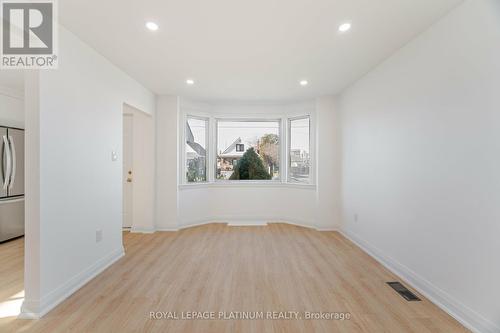 31 Garside Avenue S, Hamilton, ON - Indoor Photo Showing Other Room