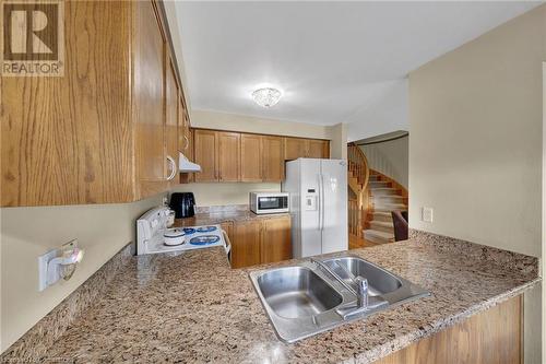 38 Cedarville Drive, Stoney Creek, ON - Indoor Photo Showing Kitchen With Double Sink