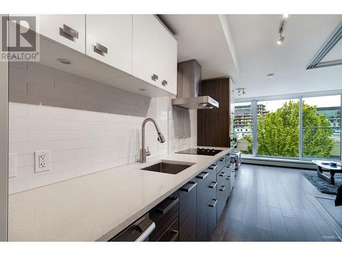 Xxx 1783 Manitoba Street, Vancouver, BC - Indoor Photo Showing Kitchen With Upgraded Kitchen