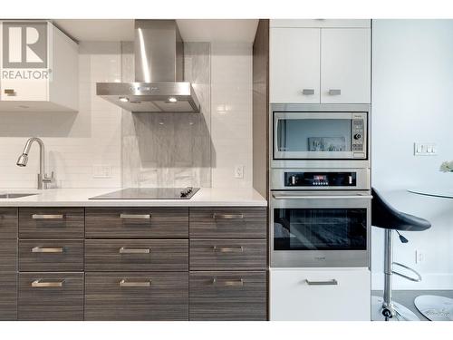 Xxx 1783 Manitoba Street, Vancouver, BC - Indoor Photo Showing Kitchen With Upgraded Kitchen