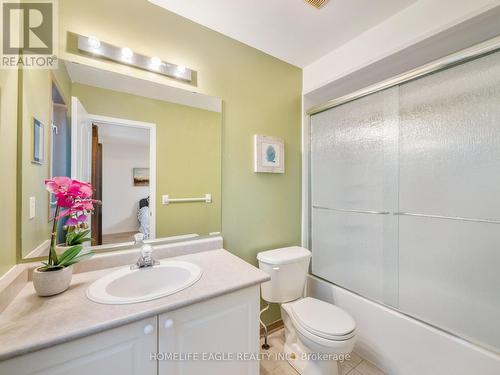 14 Corvette Court, Brampton, ON - Indoor Photo Showing Bathroom