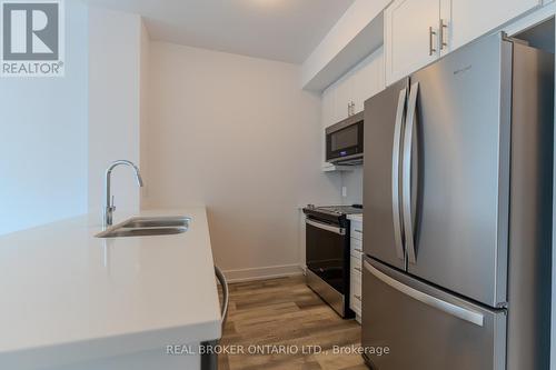 1213 - 470 Dundas Street, Hamilton, ON - Indoor Photo Showing Kitchen With Stainless Steel Kitchen With Double Sink