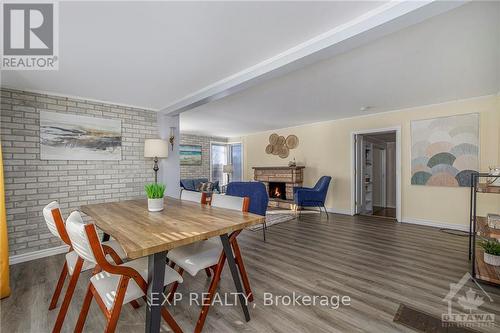 4551 Watsons Corners Road, Lanark Highlands, ON - Indoor Photo Showing Dining Room