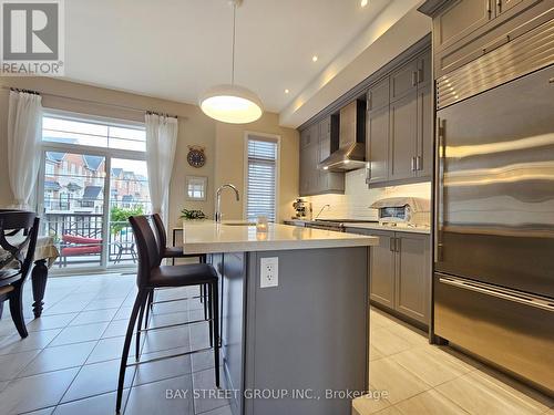 57 Yorkton Boulevard, Markham, ON - Indoor Photo Showing Kitchen With Stainless Steel Kitchen With Upgraded Kitchen