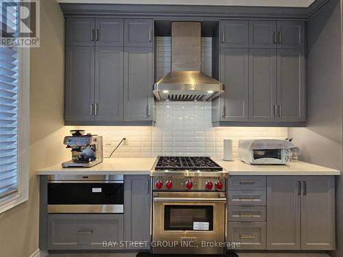 57 Yorkton Boulevard, Markham, ON - Indoor Photo Showing Kitchen