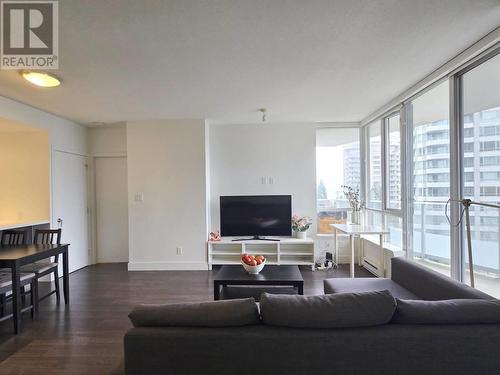 708 4808 Hazel, Burnaby, BC - Indoor Photo Showing Living Room