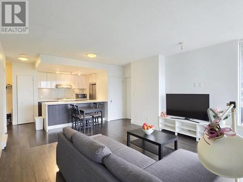 708 4808 Hazel, Burnaby, BC - Indoor Photo Showing Living Room