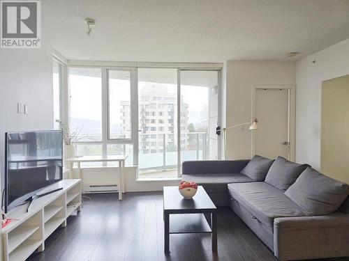 708 4808 Hazel, Burnaby, BC - Indoor Photo Showing Living Room