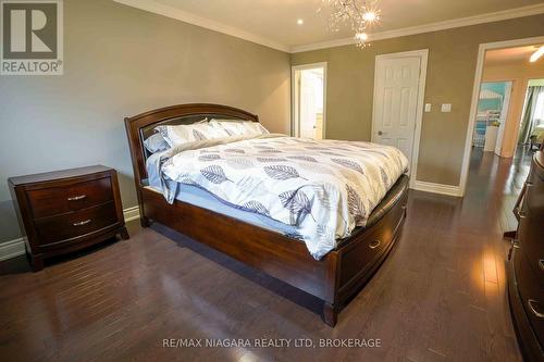 88 Chipwood Crescent, Toronto (Pleasant View), ON - Indoor Photo Showing Bedroom