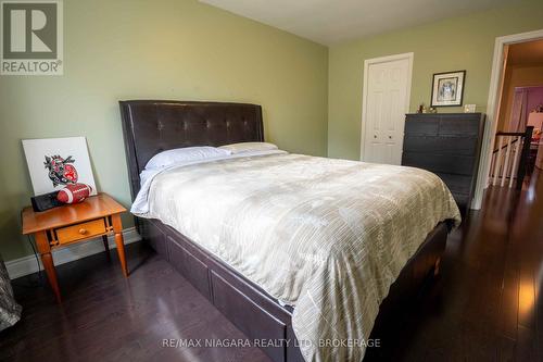 88 Chipwood Crescent, Toronto (Pleasant View), ON - Indoor Photo Showing Bedroom