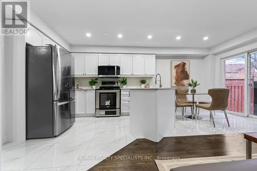 63 Weather Vane Lane, Brampton, ON - Indoor Photo Showing Kitchen