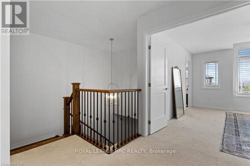 5068 Connor Drive, Lincoln (982 - Beamsville), ON - Indoor Photo Showing Other Room