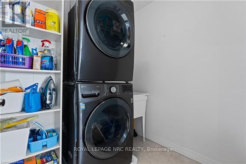 5068 Connor Drive, Lincoln (982 - Beamsville), ON - Indoor Photo Showing Laundry Room