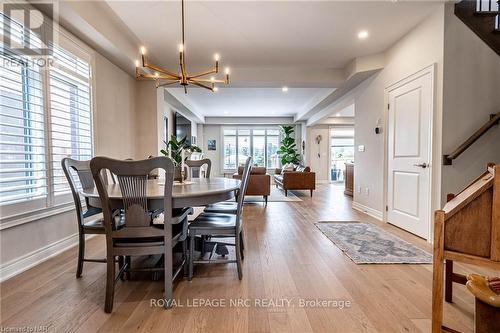 126 Susan Drive, Pelham (662 - Fonthill), ON - Indoor Photo Showing Dining Room