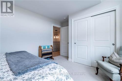 126 Susan Drive, Pelham (662 - Fonthill), ON - Indoor Photo Showing Bedroom