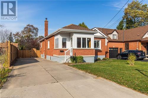 46 Upper Walker Avenue, Stoney Creek, ON - Outdoor With Facade