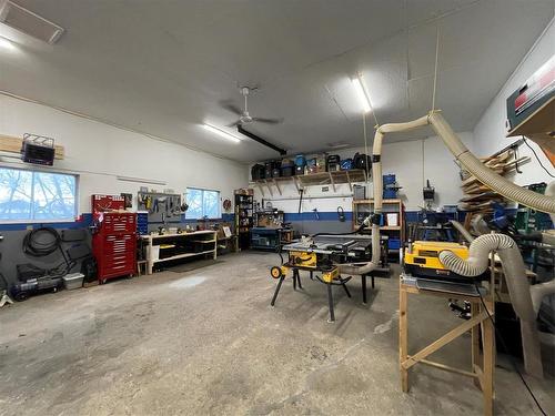 412 Centennial Drive S, Swan River, MB - Indoor Photo Showing Garage