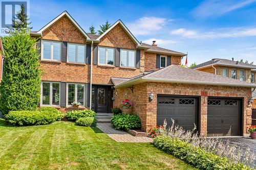 48 Lanewood Drive, Aurora, ON - Outdoor With Facade