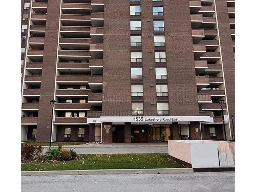 403-1535 Lakeshore Rd E, Mississauga, ON - Outdoor With Balcony With Facade