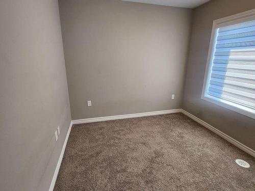 114 Wheat Lane, Kitchener, ON - Indoor Photo Showing Other Room