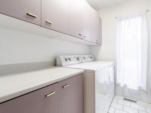 Salle de lavage - 1504 Rue Du Muscadet, Sherbrooke (Brompton/Rock Forest/Saint-Élie/Deauville), QC - Indoor Photo Showing Laundry Room