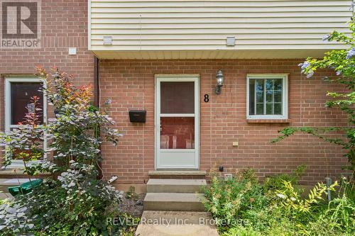 8 - 102 Silvan Drive, Welland, ON - Outdoor With Exterior