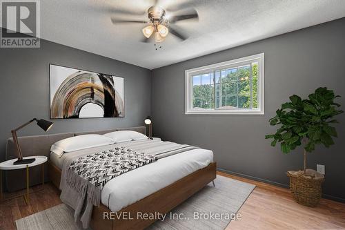 8 - 102 Silvan Drive, Welland, ON - Indoor Photo Showing Bedroom