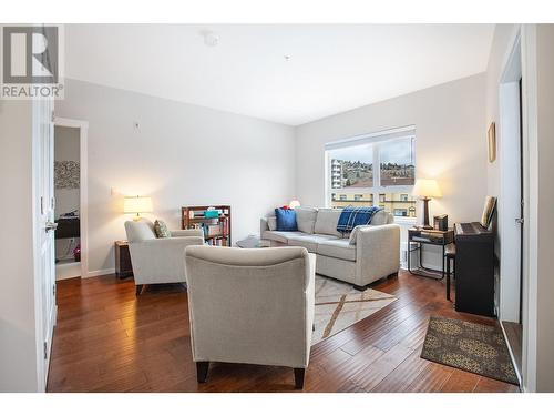 429 St. Paul Street Unit# 508, Kamloops, BC - Indoor Photo Showing Living Room