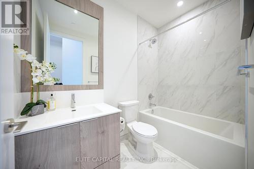 610 - 25 Adra Grado Way, Toronto, ON - Indoor Photo Showing Bathroom