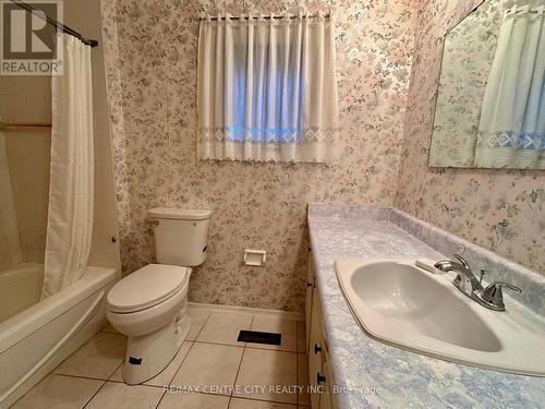 155 Meridene Crescent W, London, ON - Indoor Photo Showing Bathroom