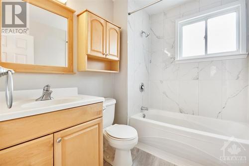 1327 Lotus Street, Ottawa, ON - Indoor Photo Showing Bathroom