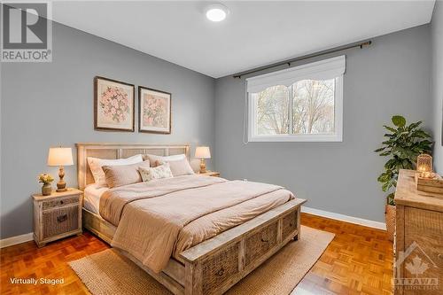 1327 Lotus Street, Ottawa, ON - Indoor Photo Showing Bedroom