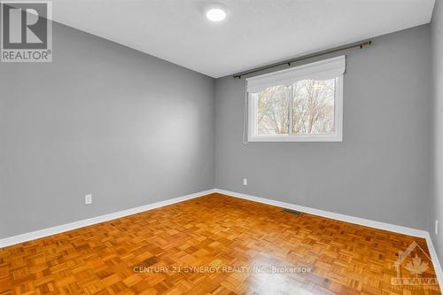 1327 Lotus Street, Ottawa, ON - Indoor Photo Showing Other Room