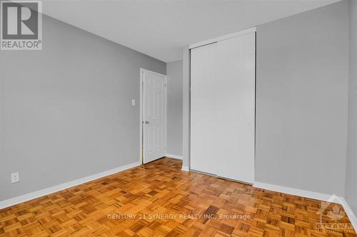 1327 Lotus Street, Ottawa, ON - Indoor Photo Showing Other Room