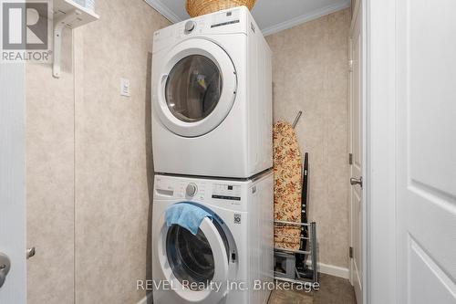 323 - 23 Four Mile Creek Road, Niagara-On-The-Lake (St. Davids), ON - Indoor Photo Showing Laundry Room