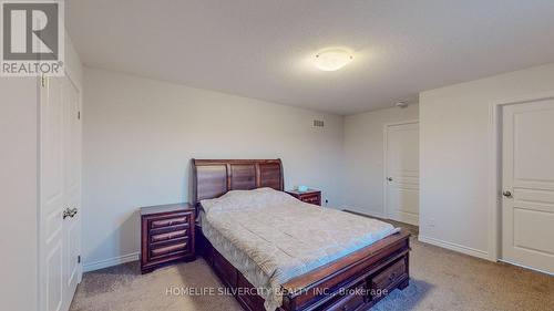 39 Hollingshead Road, Ingersoll, ON - Indoor Photo Showing Bedroom