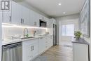 15 Ingersoll Lane, Richmond Hill, ON  - Indoor Photo Showing Kitchen With Upgraded Kitchen 