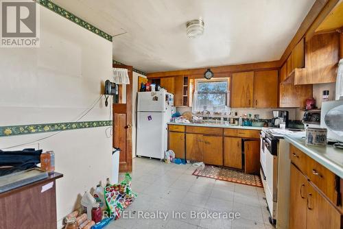 519 Buffalo Road, Fort Erie, ON - Indoor Photo Showing Kitchen