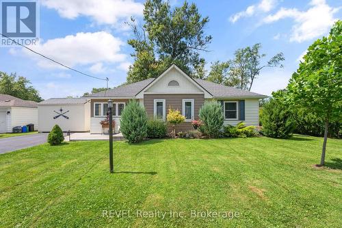 237 Cherryhill Boulevard S, Fort Erie (Crystal Beach), ON - Outdoor With Facade